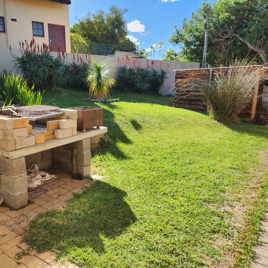 3 Bedroom Property for Sale in Stilbaai Wes Western Cape